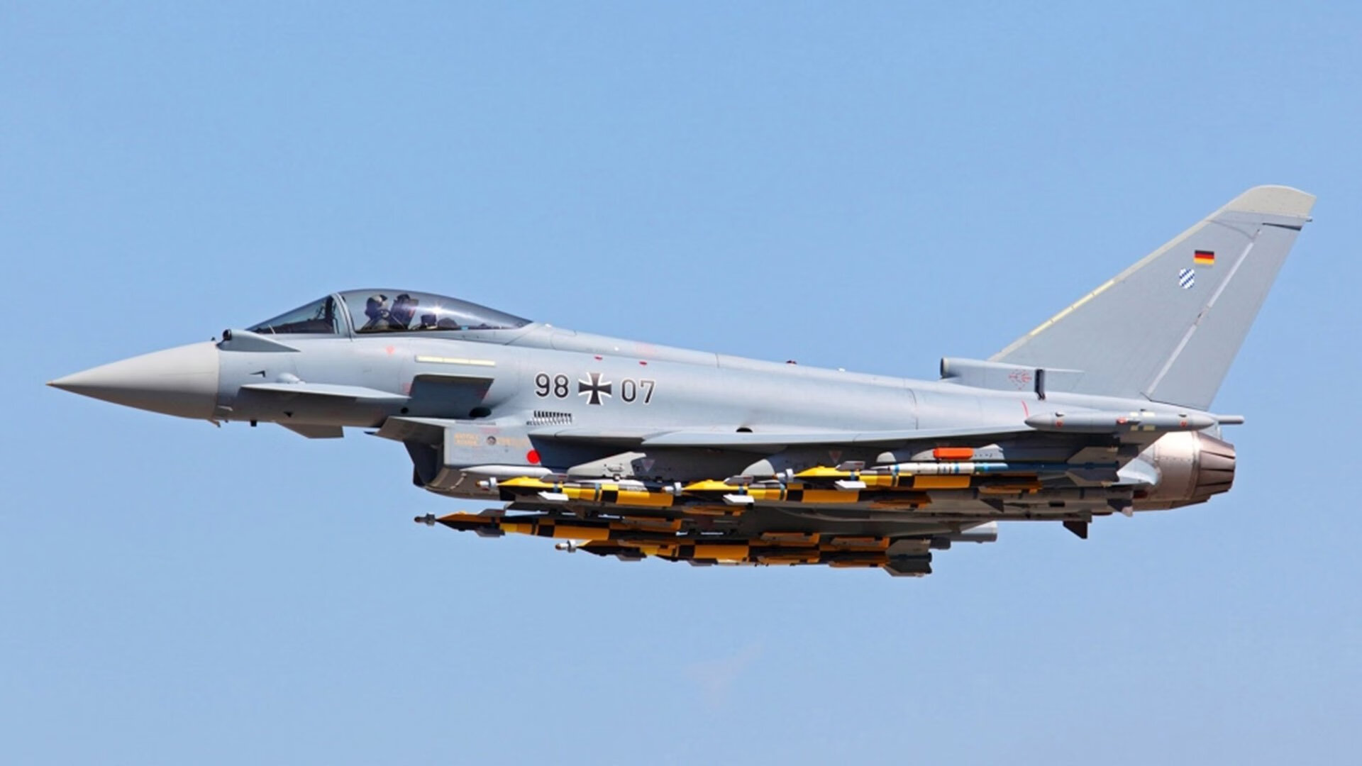 九游jiuyou-新兴球队崭露头角，波兰队不容忽视，波兰队球员