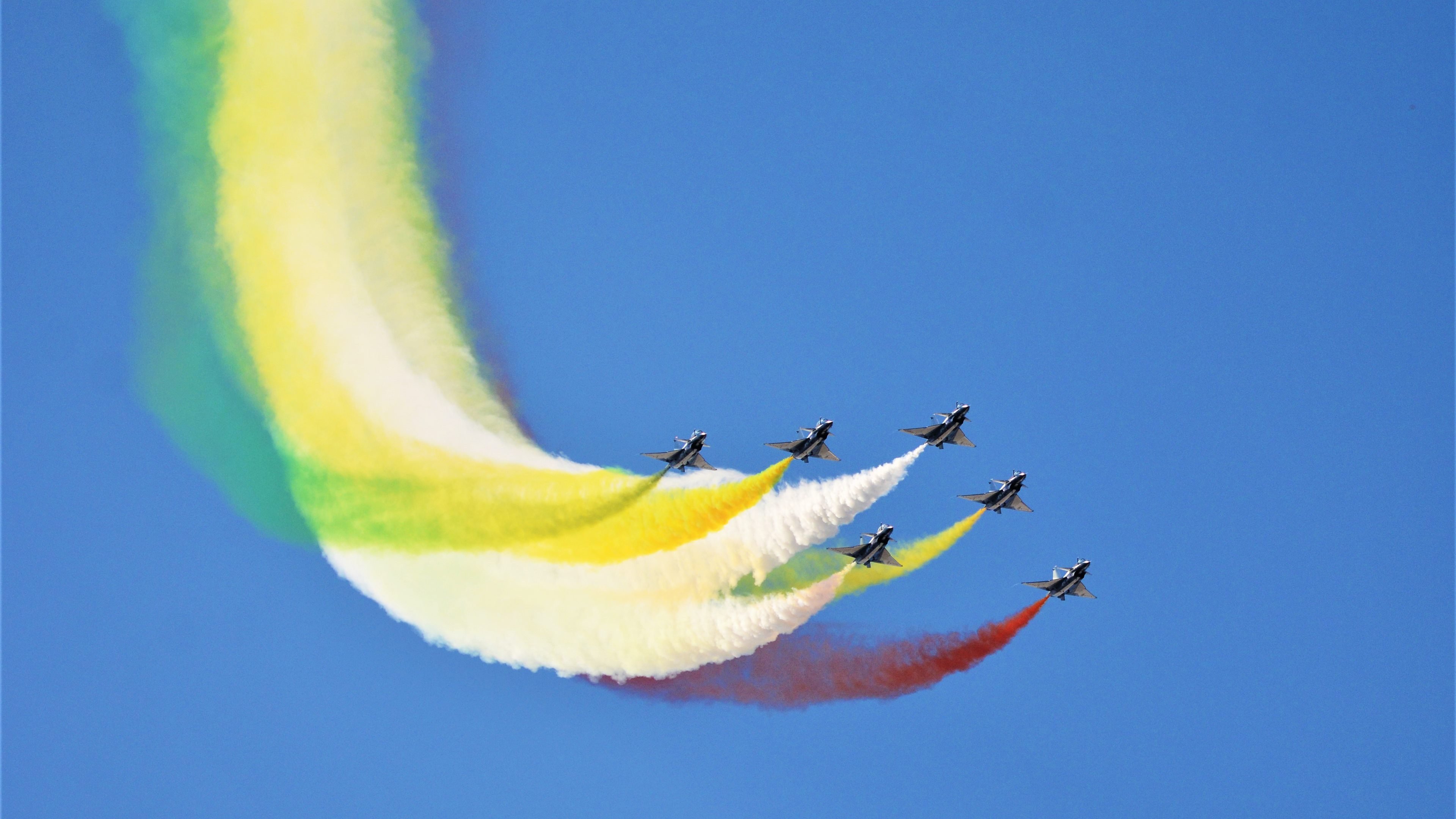 九游电脑版-校园篮球推动性别平衡女生参与率持续走高，校园篮球女神